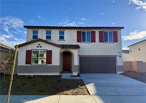 Photo of 273 Berrybush St, Hemet, CA 92543 (MLS # SW26017559)