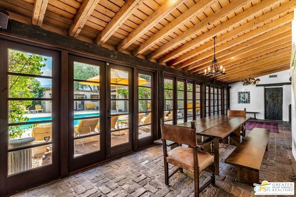 listing image 130726271471303930794