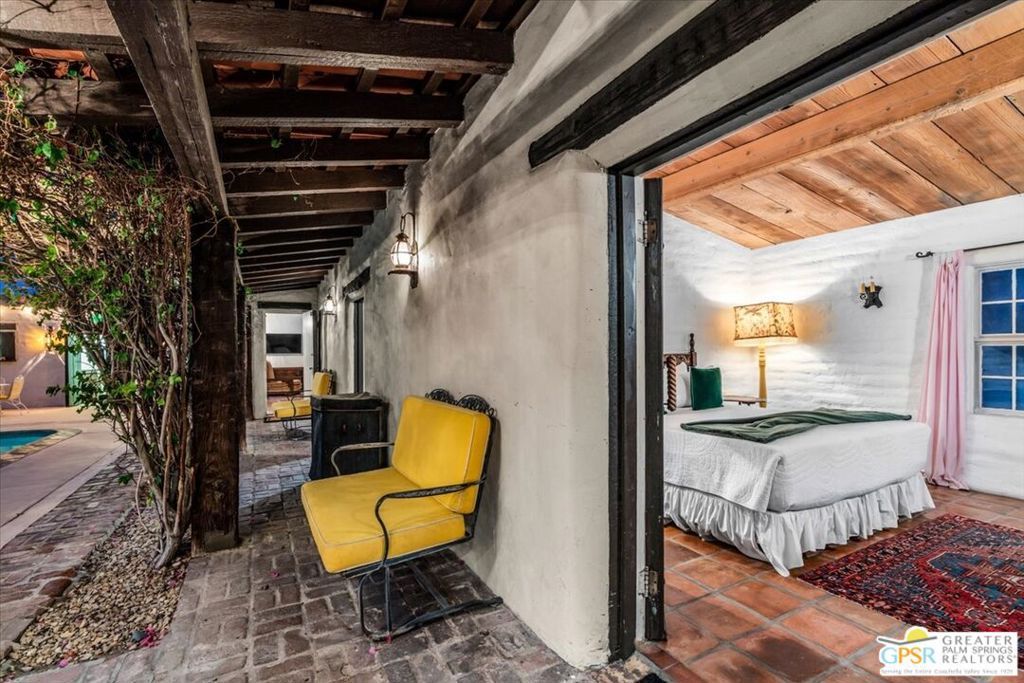 listing image 130729639913530600231