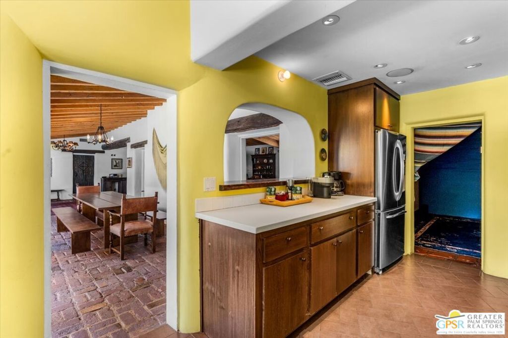 listing image 130723037178067479974