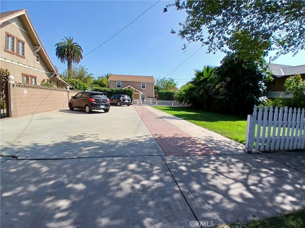 626 E 3rd