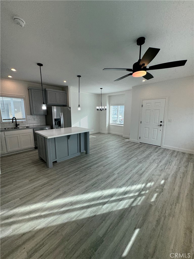 2627 E La Palma Avenue 18