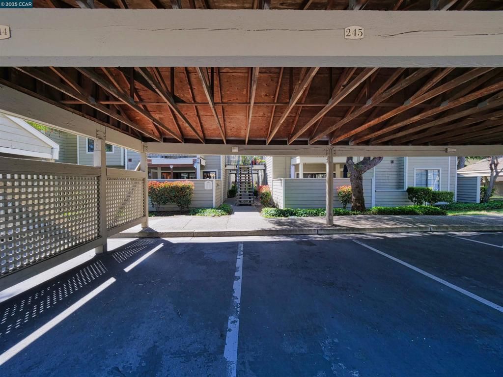 listing image 130723062584226134544