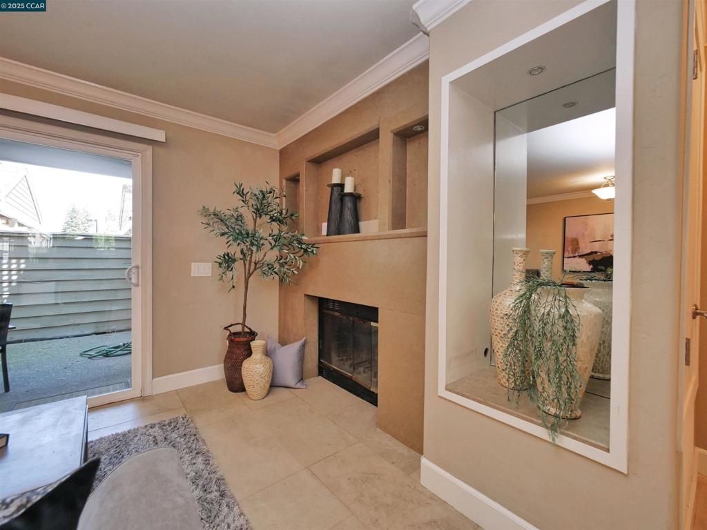 listing image 130728265878168685826