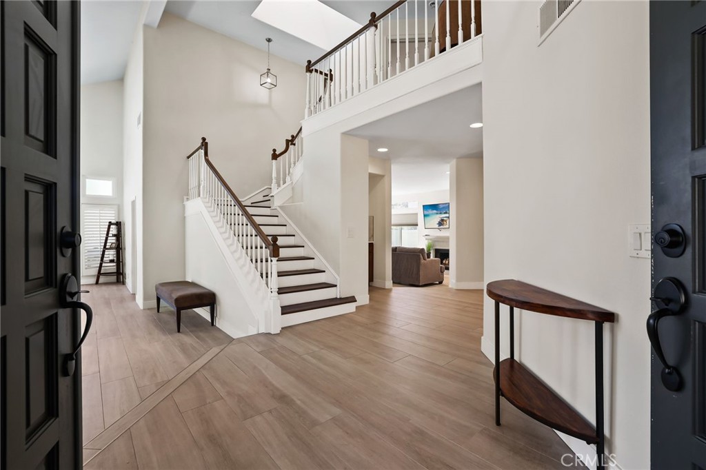 16 Deerfield Place