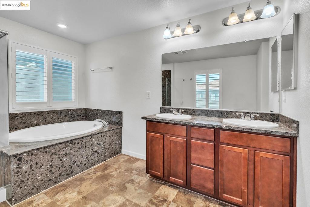 NATOMAS AREA - Residential