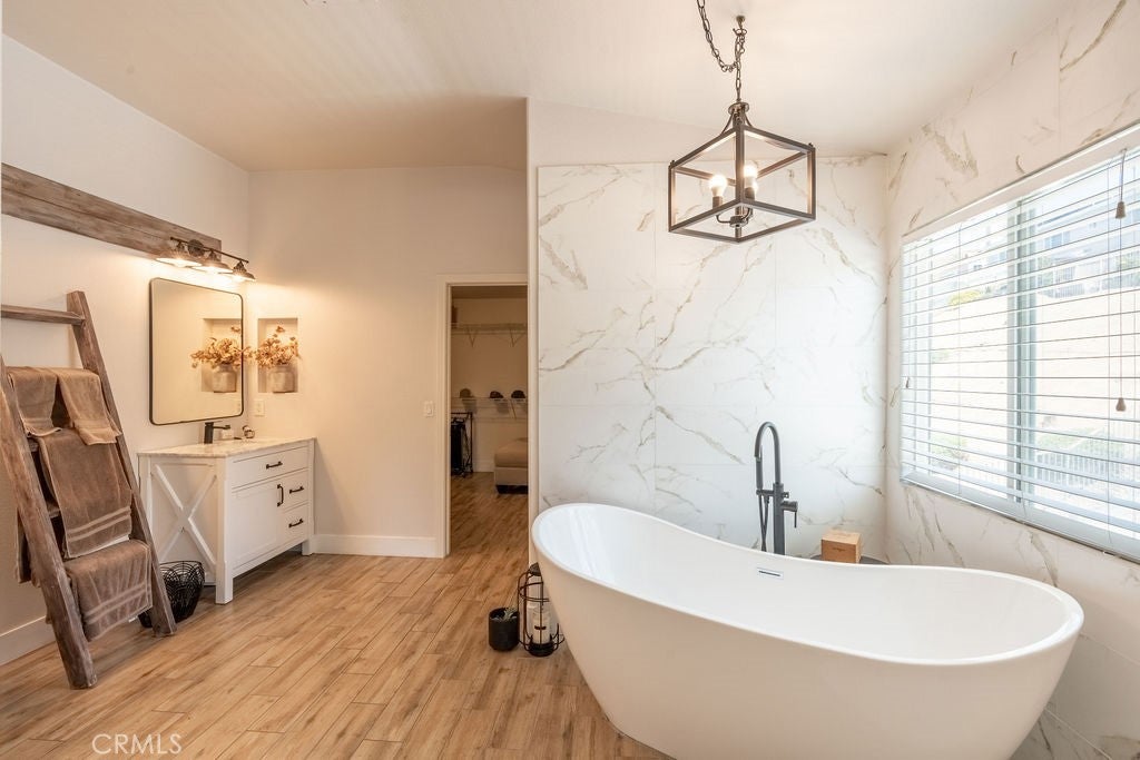 31302 Gatehouse Court