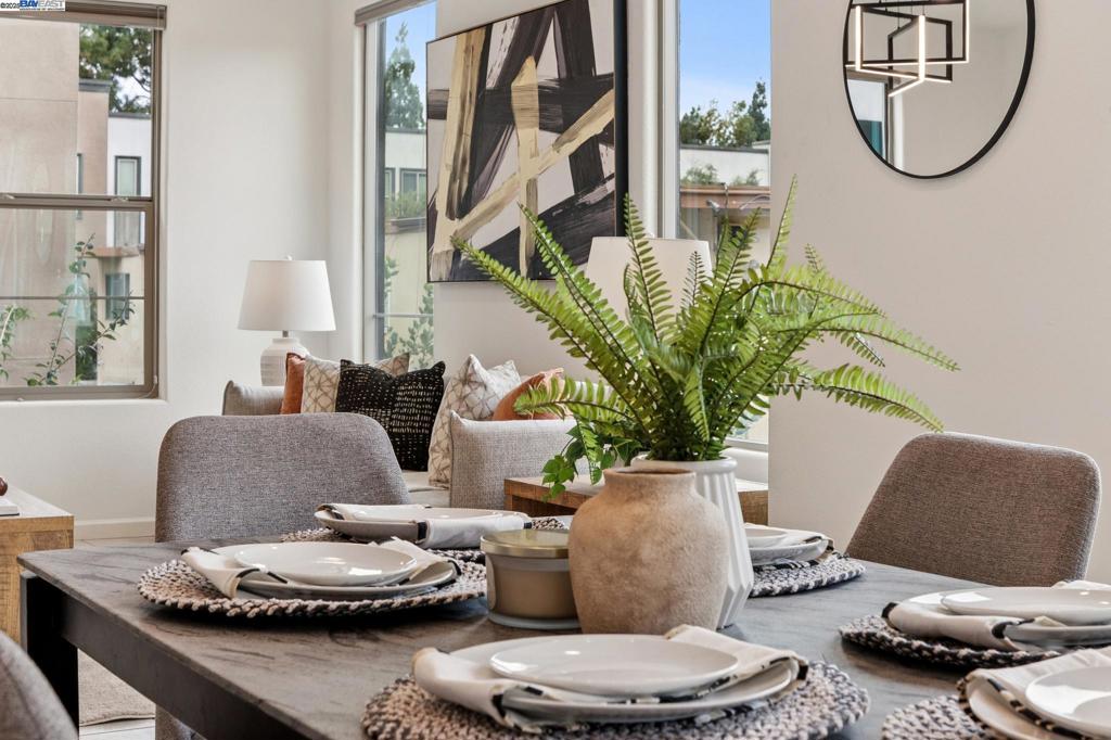JACKSON TRIANGLE - Residential