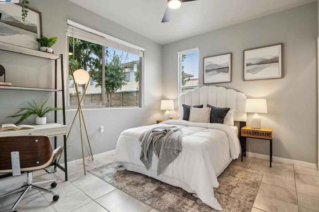 JACKSON TRIANGLE - Residential