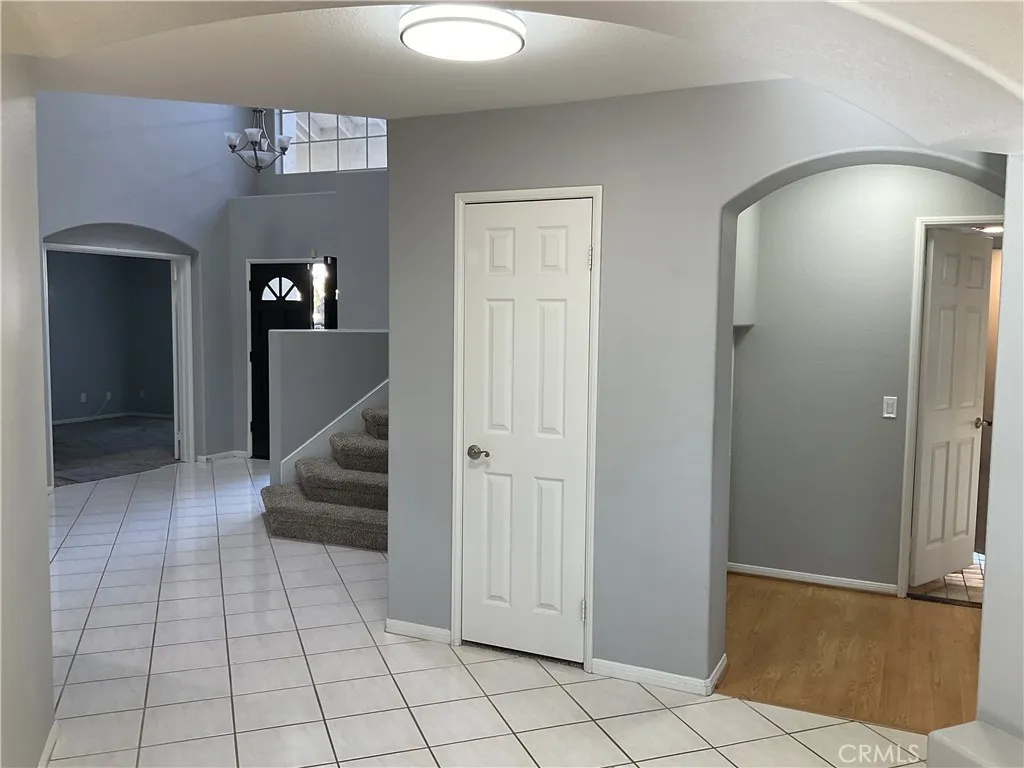 Temecula, California 92591, United States, 5 Bedrooms Bedrooms, ,4 BathroomsBathrooms,Residential,Active,256545