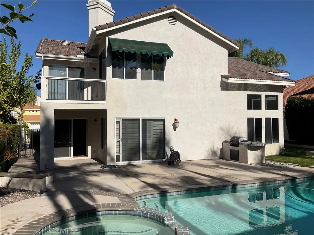 Temecula, California 92591, United States, 5 Bedrooms Bedrooms, ,4 BathroomsBathrooms,Residential,Active,256545