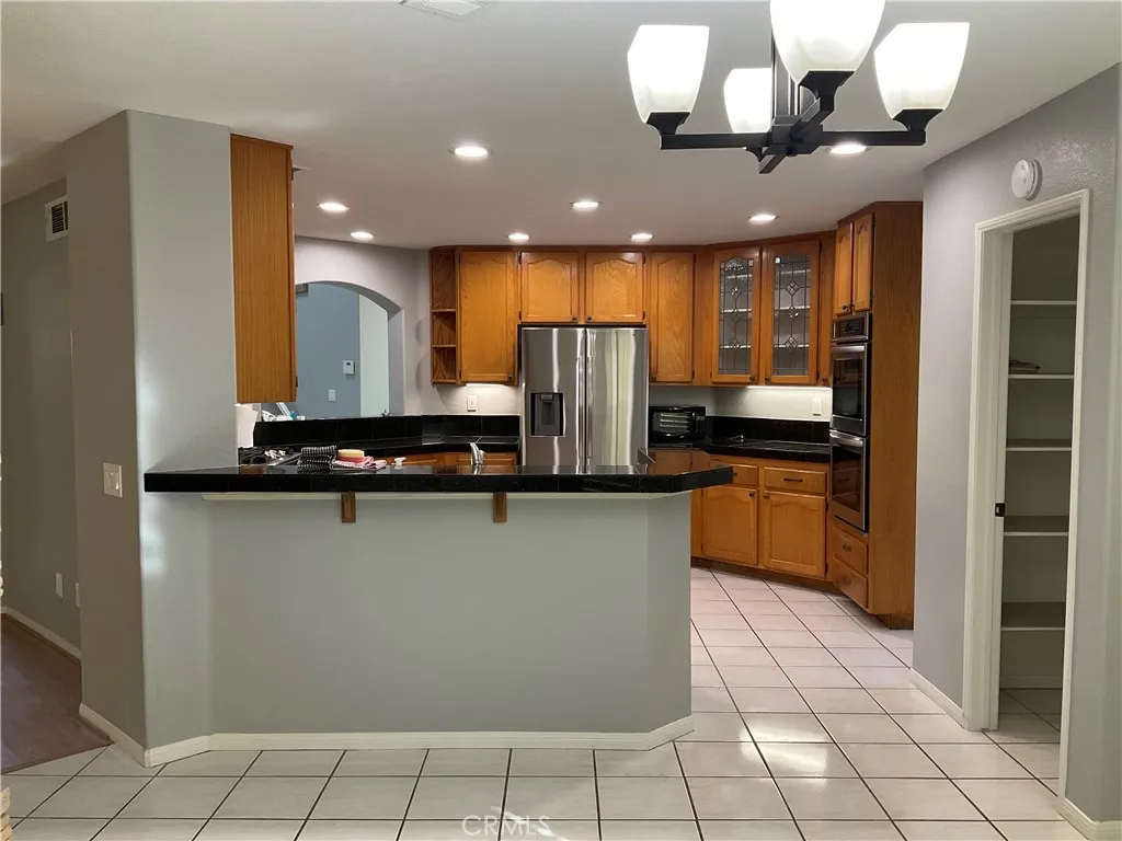 Temecula, California 92591, United States, 5 Bedrooms Bedrooms, ,4 BathroomsBathrooms,Residential,Active,256545