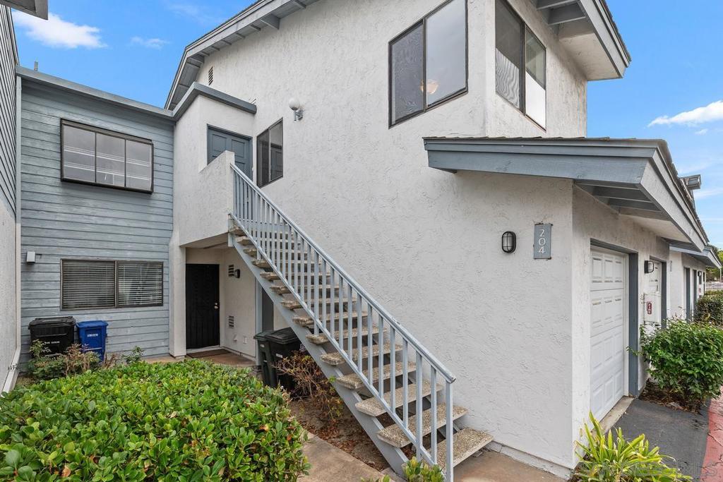 4054 Nobel Drive 204