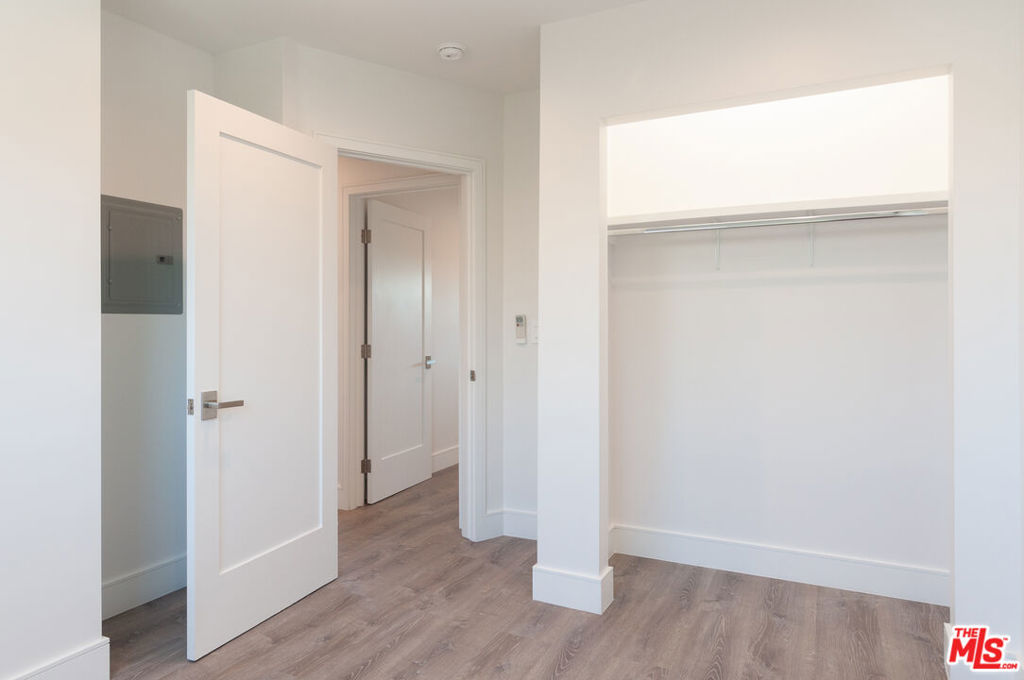 W Valencia Dr & Euclid ST - Residential Lease