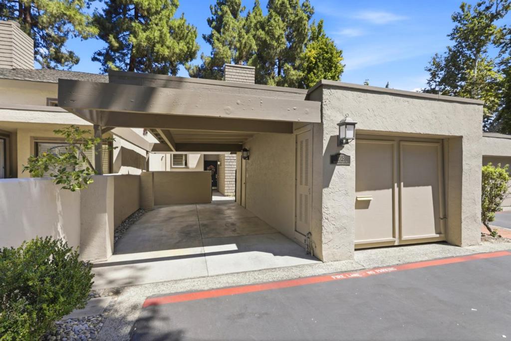 1713 Sandy Creek Lane