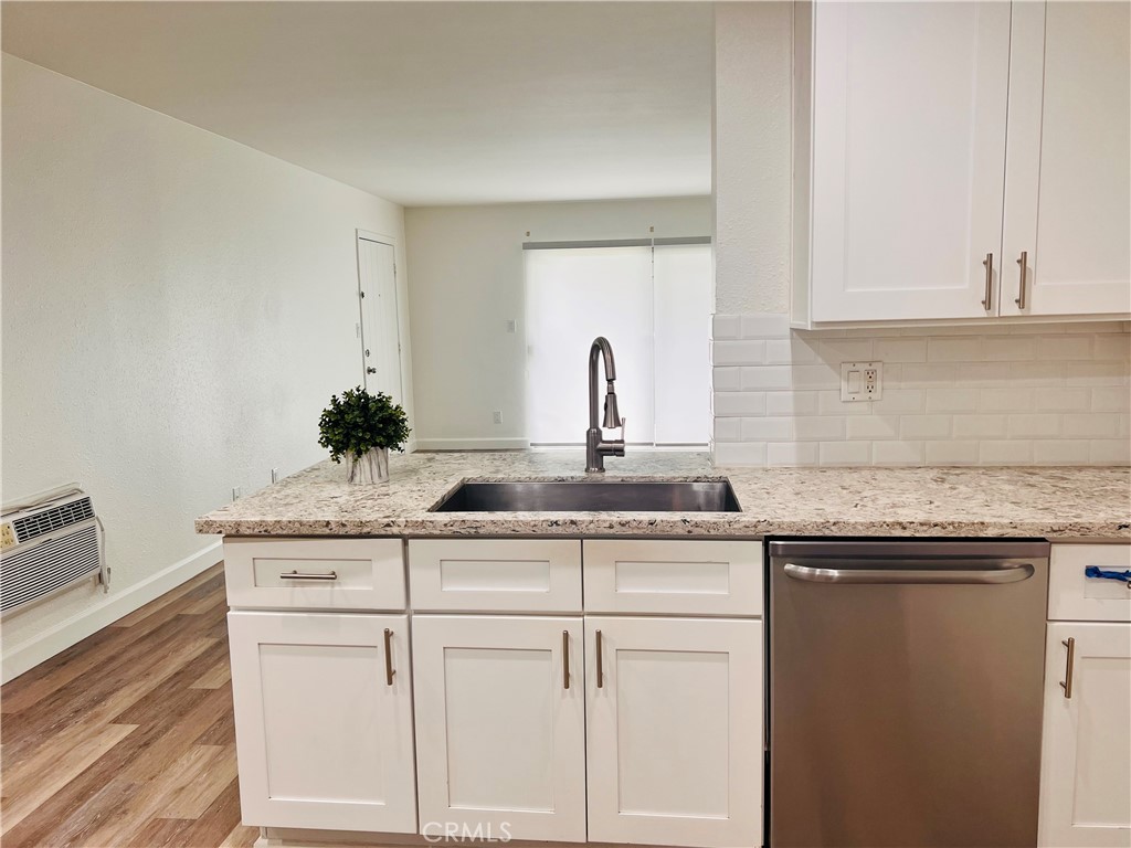 1345 Cabrillo Park Drive R05