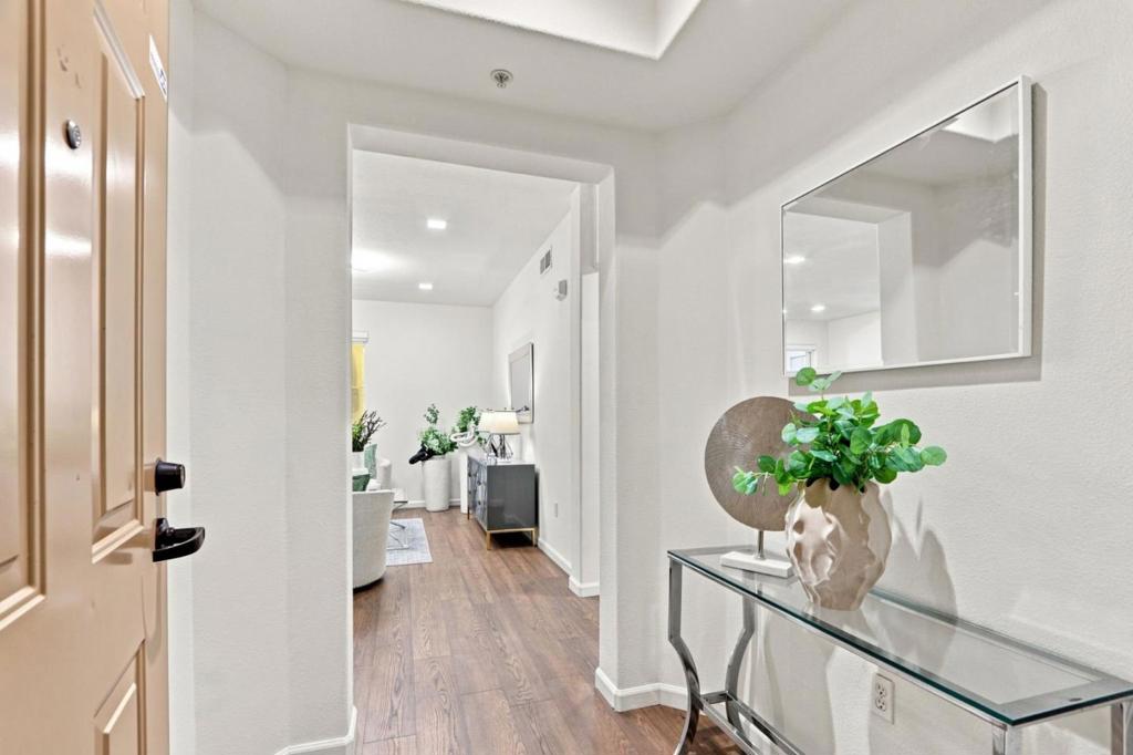 700 S Abel Street 101