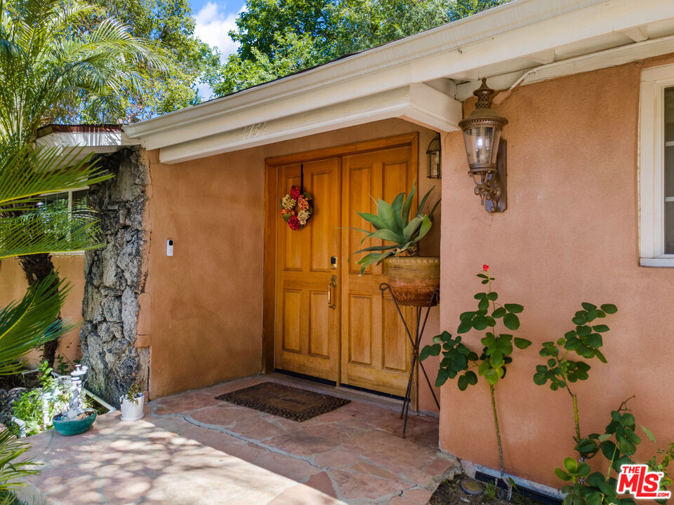 4754 Cerrillos Drive