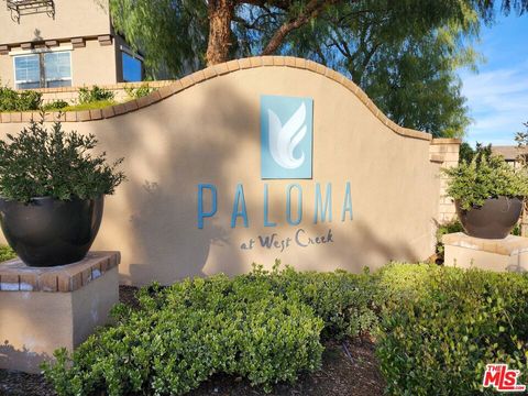 Photo of 28729 Jardineras Drive, Valencia, CA 91354 (MLS # 26654587)