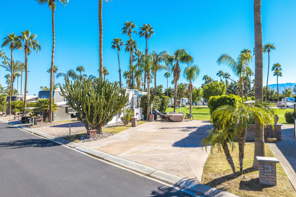 Outdoor Resorts Palm Springs - Land