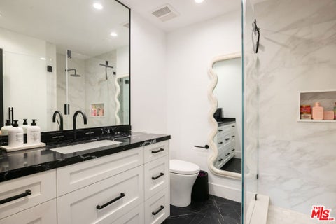 Tiny photo for 1396 Kingsboro Court, Westlake Village, CA 91362 (MLS # 26861889)