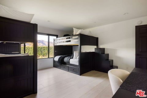 Tiny photo for 1396 Kingsboro Court, Westlake Village, CA 91362 (MLS # 26861889)