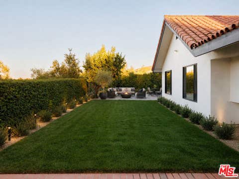 Tiny photo for 1396 Kingsboro Court, Westlake Village, CA 91362 (MLS # 26861889)
