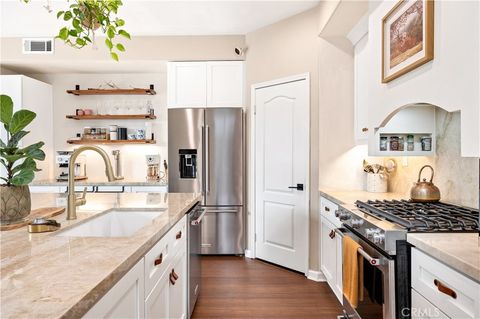 40249 Danbury Court Temecula CA 92591