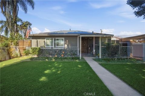 Photo of 15101 Arlee Ave, Norwalk, CA 90650 (MLS # WS26055187)