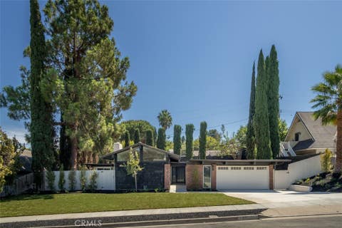 Photo of 19322 Saylor Terrace, North Tustin, CA 92705 (MLS # IG26188017)