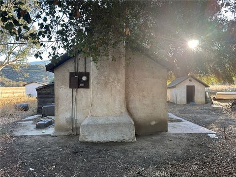 Photo of 37270 Highway 79, Warner Springs, CA 92086 (MLS # ND26000390)