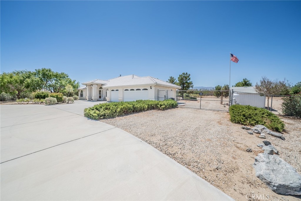 13880 Paramount Road