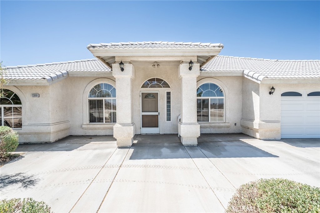 13880 Paramount Road