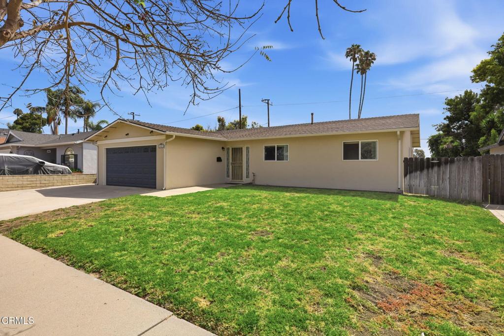 482 Mackay Avenue