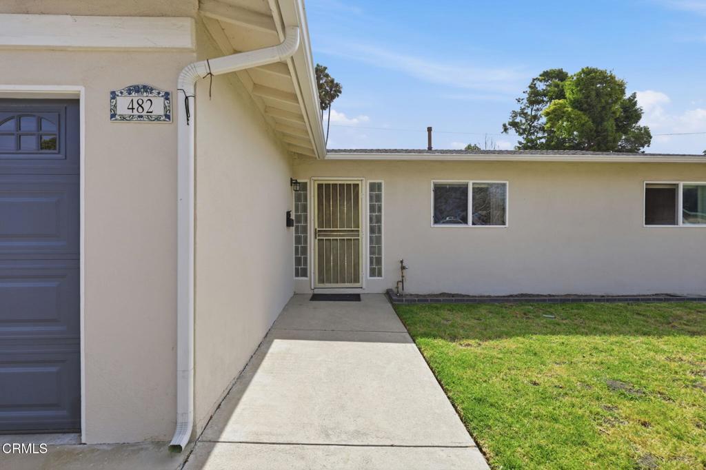 482 Mackay Avenue