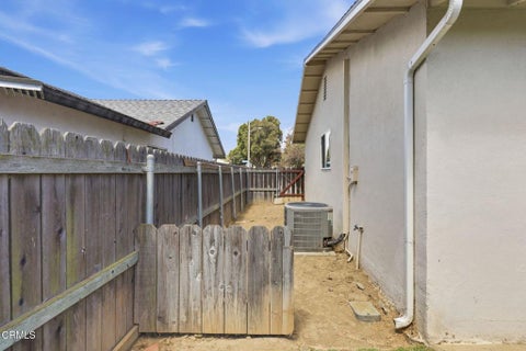 Tiny photo for 482 Mackay Avenue, Ventura, CA 93004 (MLS # V1-37059)
