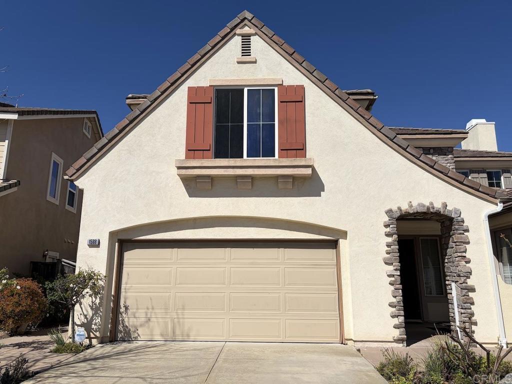 1588 Glencrest Drive