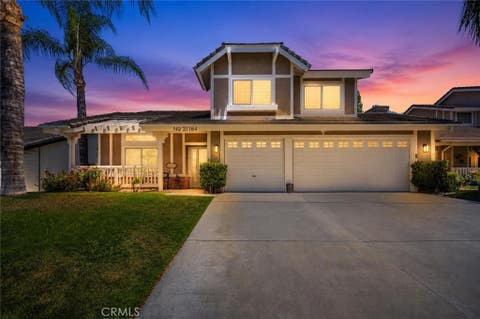 Photo of 27184 Highlands Lane, Valencia, CA 91354 (MLS # SR26169355)