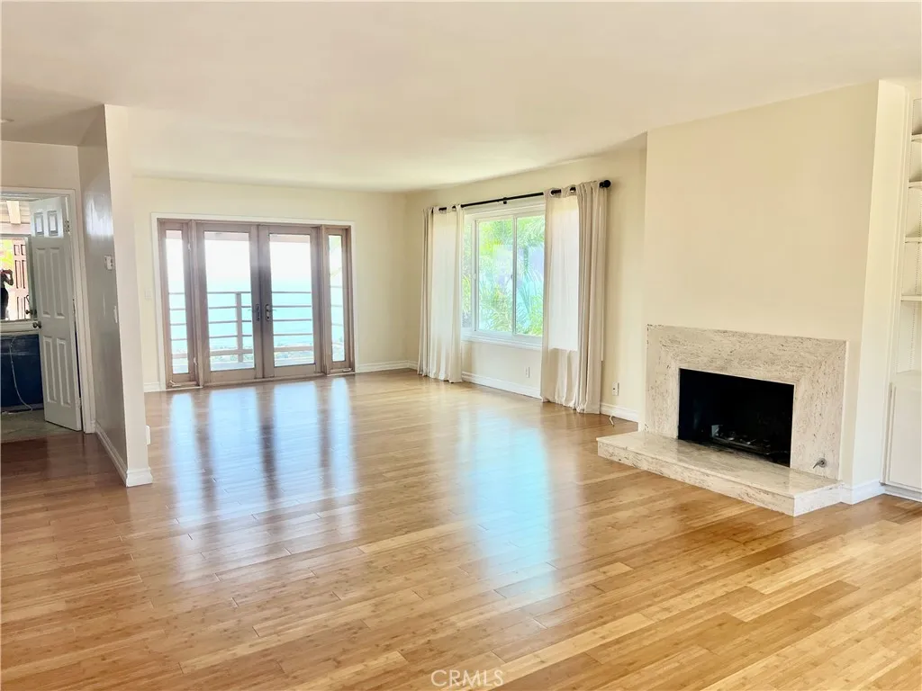 Laguna Beach, California 92651, United States, 3 Bedrooms Bedrooms, ,3 BathroomsBathrooms,Residential,Active,128787