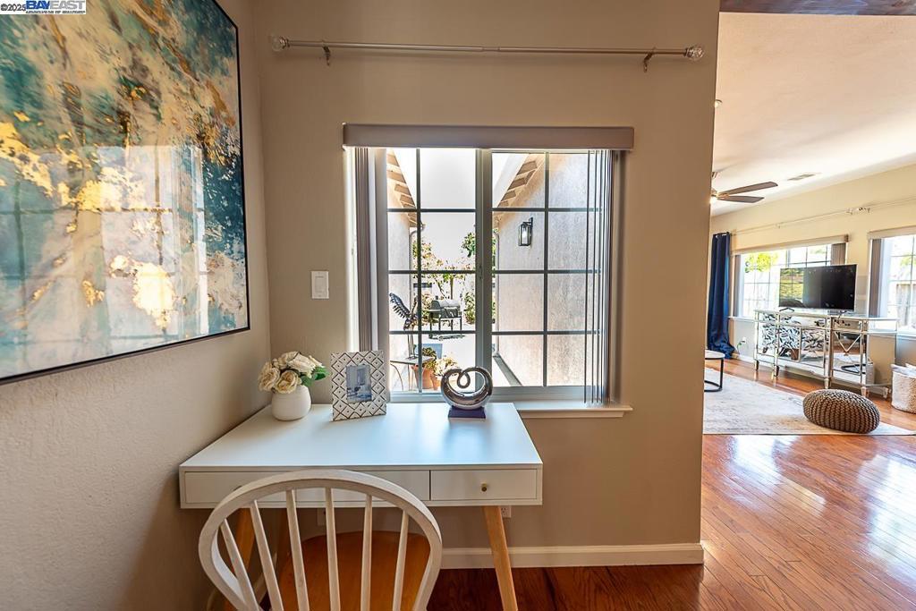 TOWN & COUNTRY - Residential