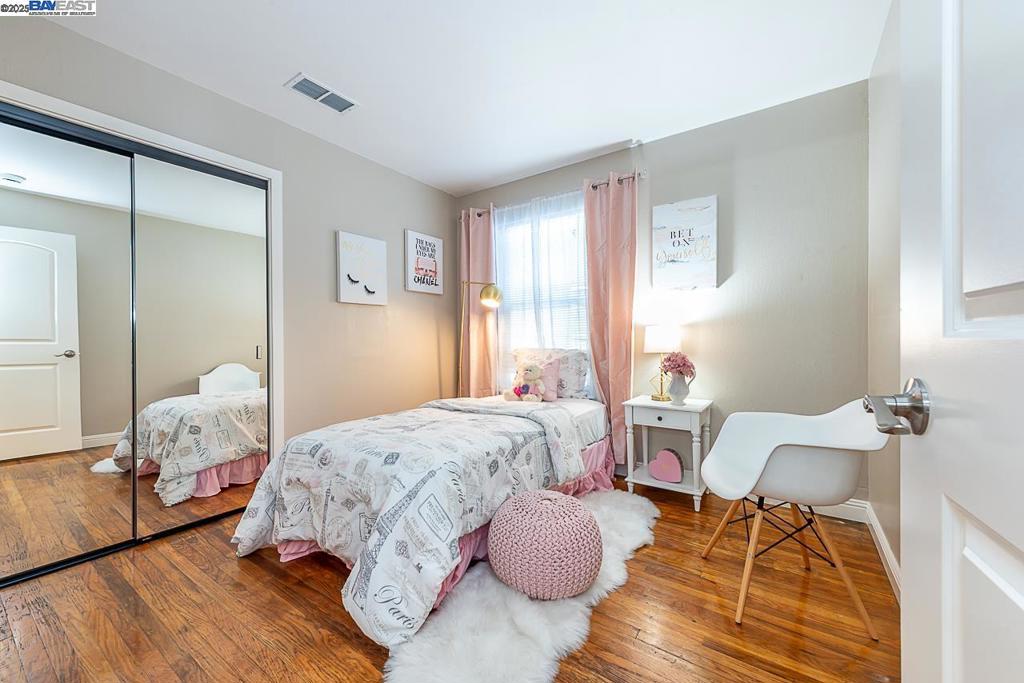 TOWN & COUNTRY - Residential