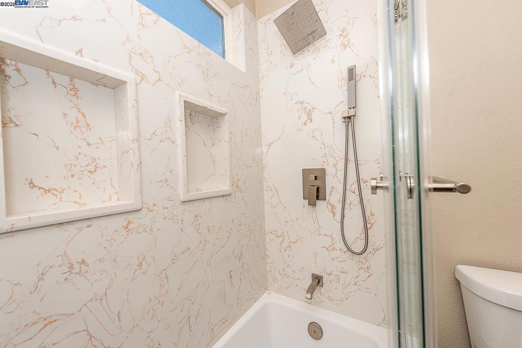 TOWN & COUNTRY - Residential