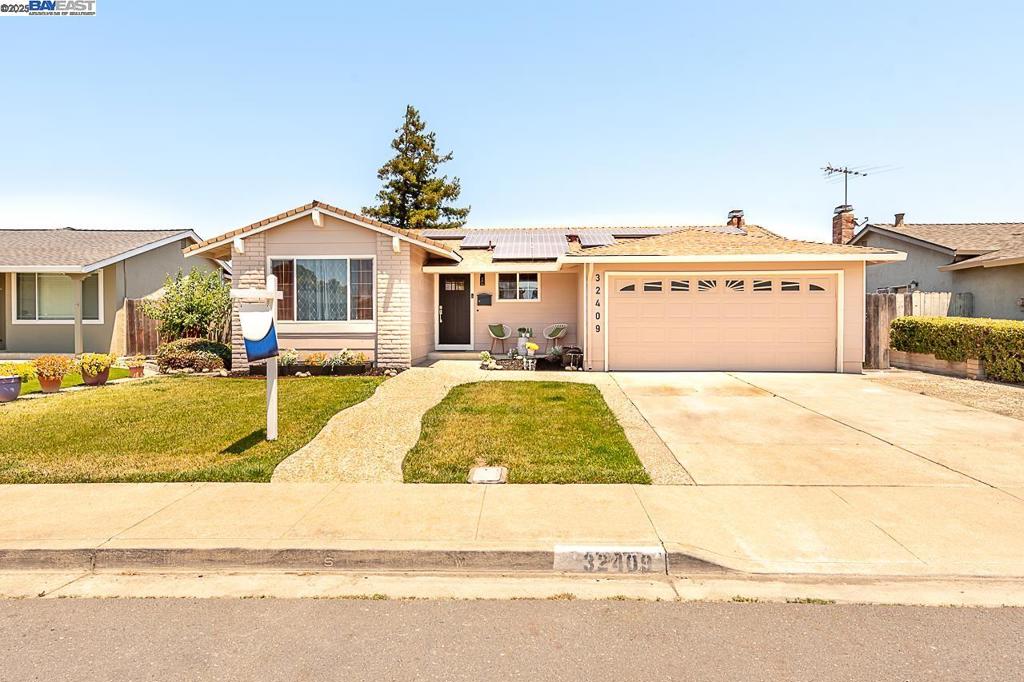 Fabulous is the only word that describes this Union City dream home! Offering a balance of comfort, sophistication and style, this beauty includes 1700+ sq ft for your family to spread out in 4 bedrooms and 2 baths. The inviting floorplan includes multiple grand spaces to entertain family and friends and an updated kitchen with a new island, backsplash and built in oven all on a single level. Kids of all ages will enjoy indulging in the expansive back yard with patio and/or lounging in the extended family room, all while appreciating the finishing touches of hardwood floors, updated bathrooms, fresh interior and exterior paint and new light fixtures. Natural light abounds, creating a bright and airy feel throughout. Too many amenities and upgrades to include, simply a must see! Conveniently located to local amenities, nearby park, award winning schools, and commute access. This is the one your family will proudly call home!