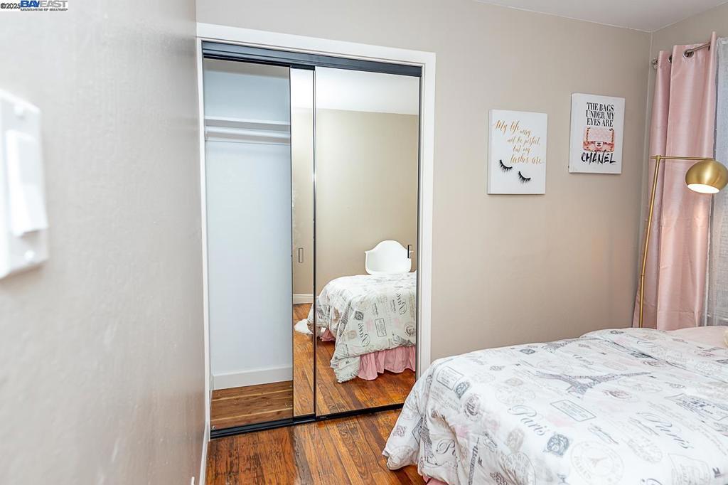 TOWN & COUNTRY - Residential