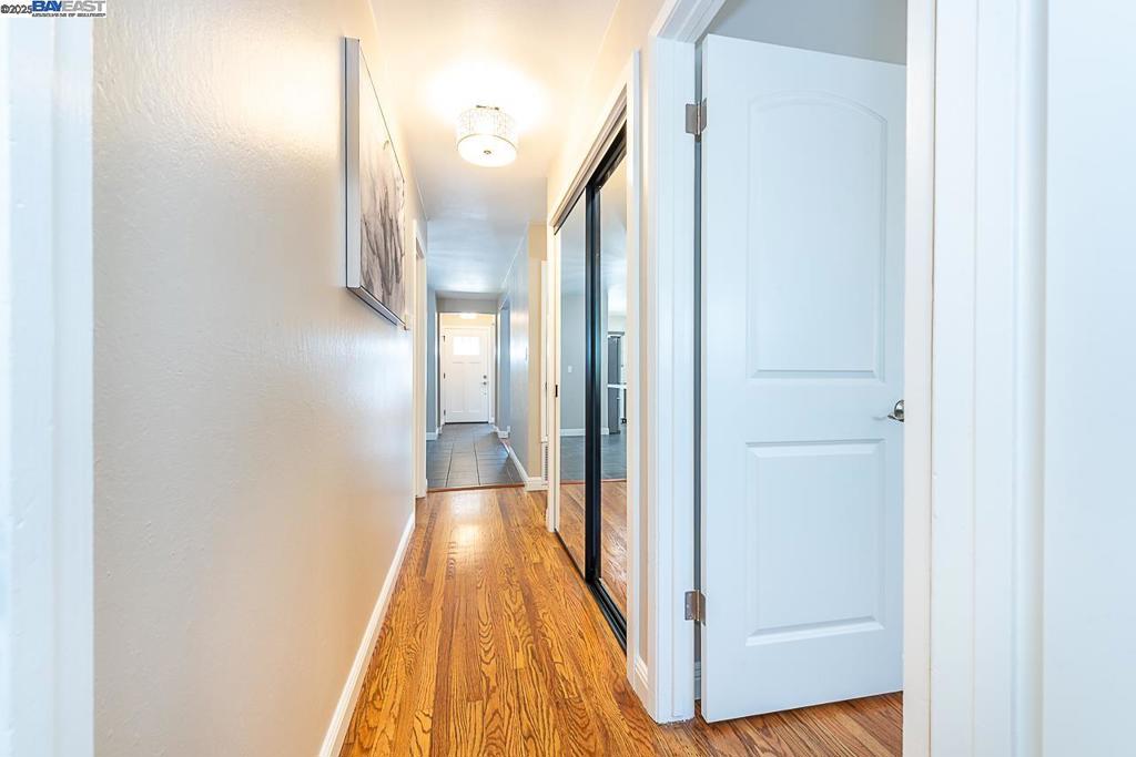 TOWN & COUNTRY - Residential