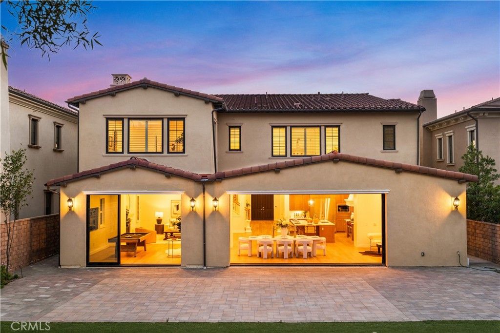 Photo of 221 Clear Fls Fls, Irvine, CA 92602 (MLS # OC26047245)