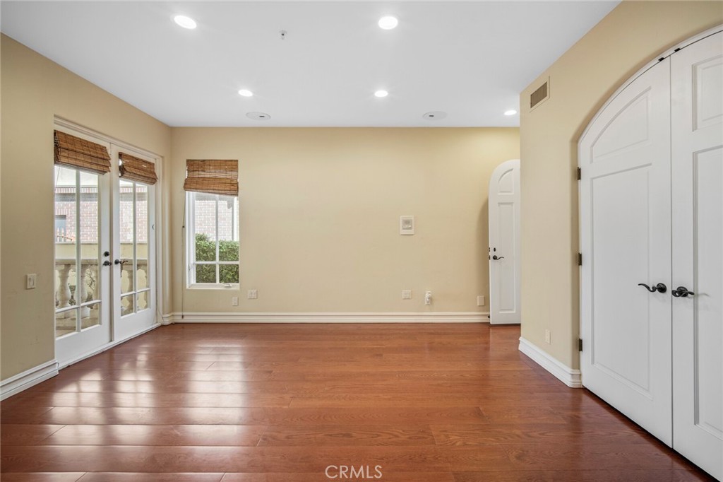 Cyprus Cove (CW) - Residential