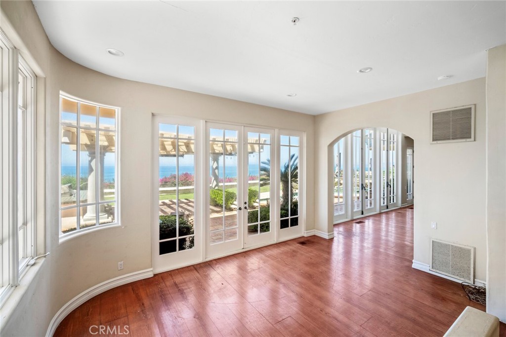 Cyprus Cove (CW) - Residential