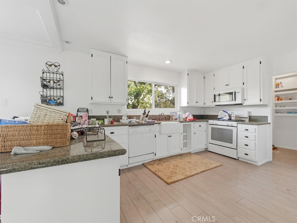 Arrowhead Woods (AWHW) - Residential