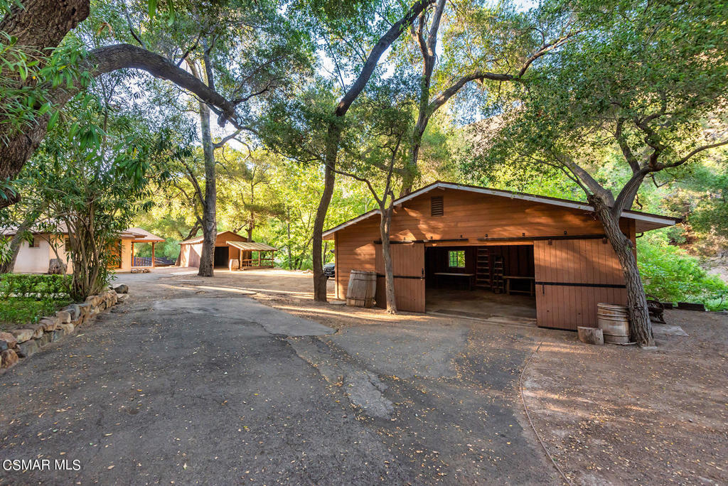 Unknown-999 - Residential